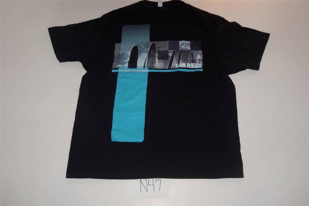 San Diego TShirt Size XLarge -0214N47